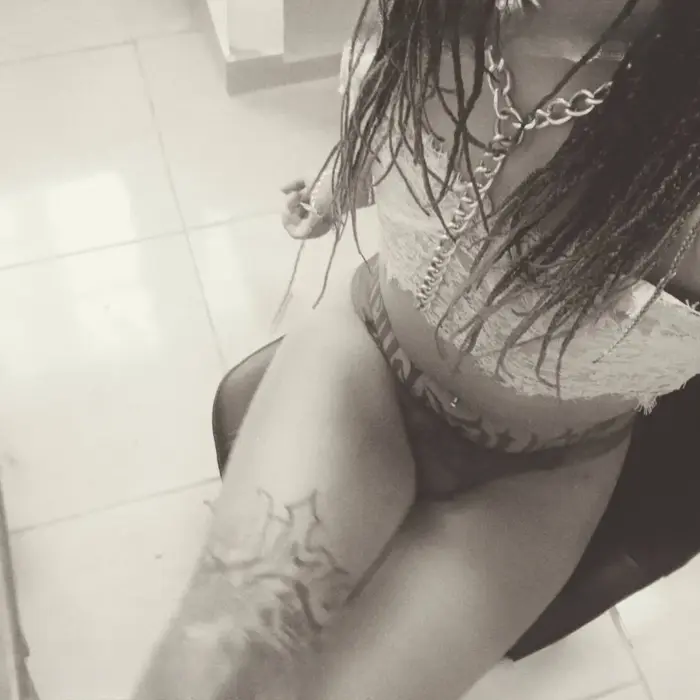 acompanhante de luxo Campinas Evaaa Massagem tradicional