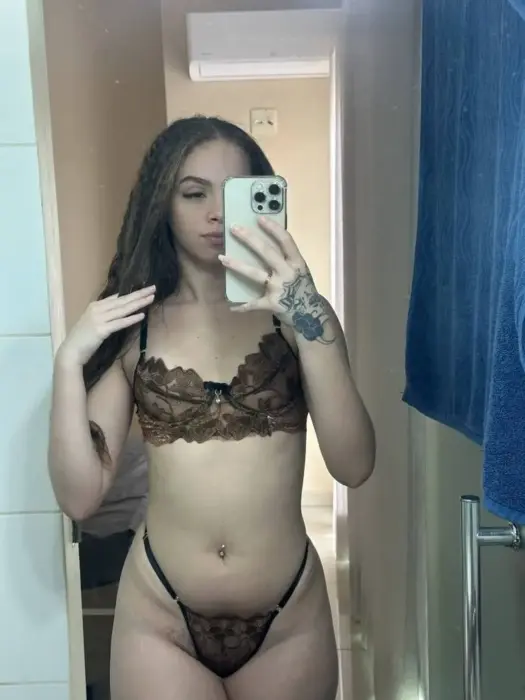 acompanhante Lavínia Campinas Sexo oral com preservativo