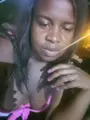 acompanhante Geovana Aperibé Beijo na boca