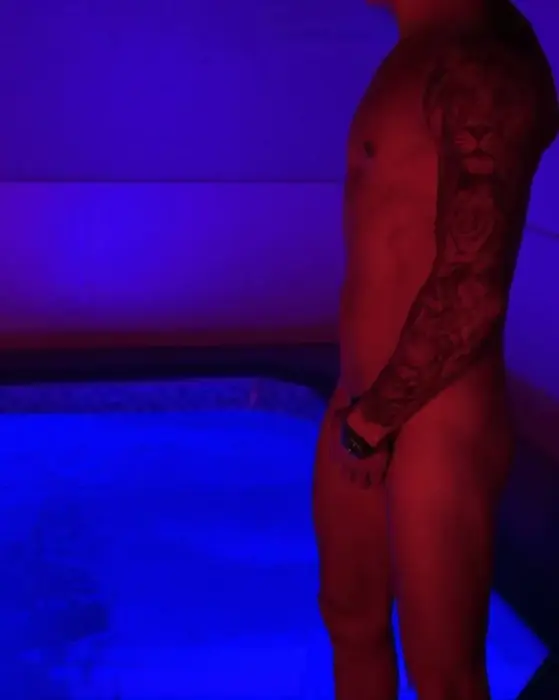 Casalmisteriosogyn massagem nuru Goiânia Penetração com acessórios sexuais