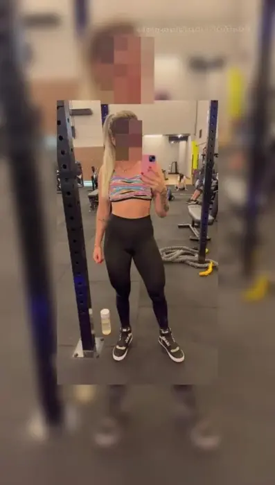 Antonella massagem nuru Goiânia Beijo na boca