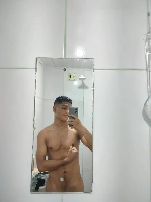 acompanhante de luxo Manaus Mikael Sexo oral sem preservativo