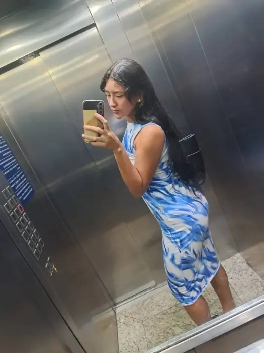 garota de programa de Manaus Kyarah Sexo vaginal com preservativo