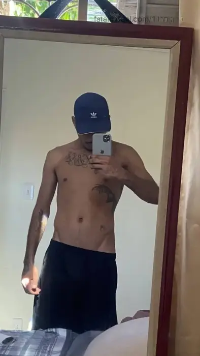 Bruno Mendes massagem nuru Marília Sexo oral com preservativo