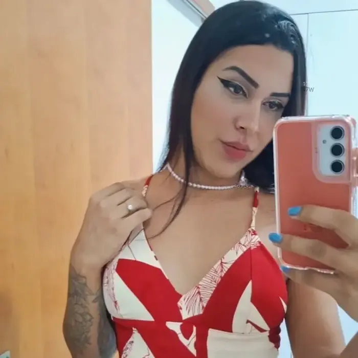 garota de programa de Marília Penélope Sexo anal com preservativo
