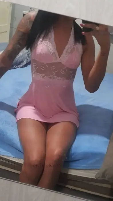 garota de programa de Marília Penélope Sexo anal com preservativo