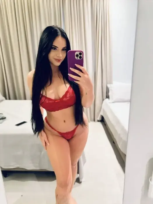 garota de programa de Marília Bárbara Dias Podolatria