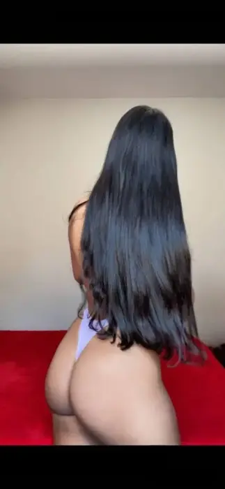 garota de programa de Marília Sofia Mello Striptease