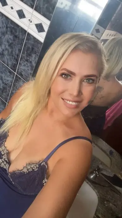 VIP Camila Marilia Vaginal sex with condom