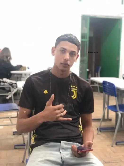 Thiago massagem nuru Porto Alegre Viagem