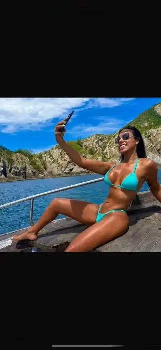 acompanhante de luxo Porto Alegre Bella Lacerda Sexo vaginal com preservativo