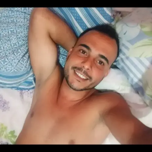 acompanhantes de Rio de Janeiro Henrique Beijo na boca