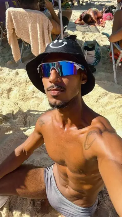 VIP Rentboy Rio de Janeiro Poultry