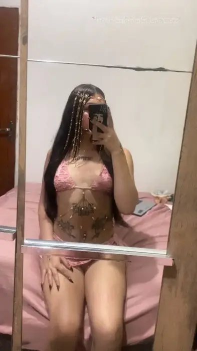 acompanhantes de Rio de Janeiro Russa Sexo anal com preservativo