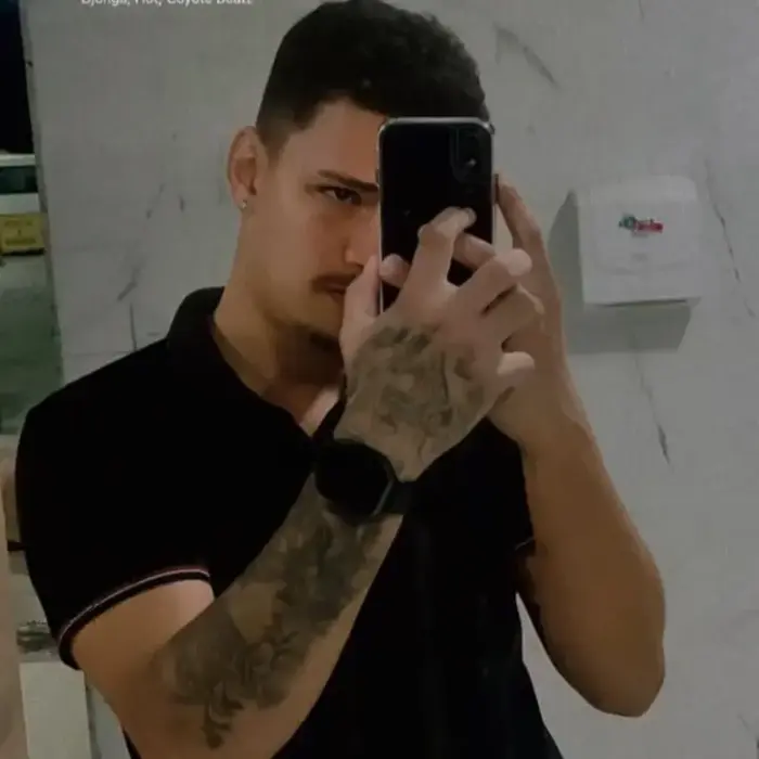 garota de programa de Salgueiro Lucas Rodrigues Sexo anal com preservativo