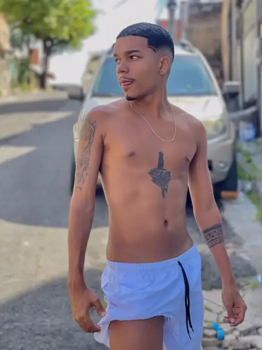 Pedro Fernandes massagem nuru Salvador Sexo anal com preservativo