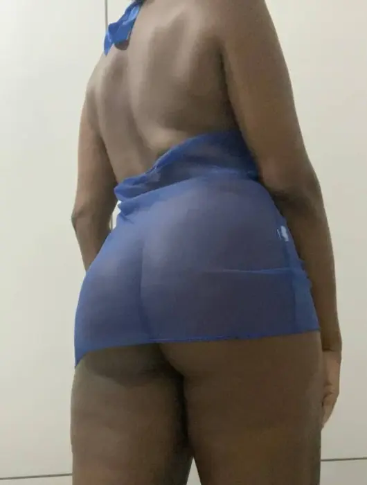 Ayalla massagem nuru Salvador Utiliza acessórios eróticos