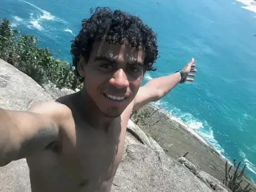 garota de programa de Santa Bárbara D'oeste Bitelo Beijo na boca