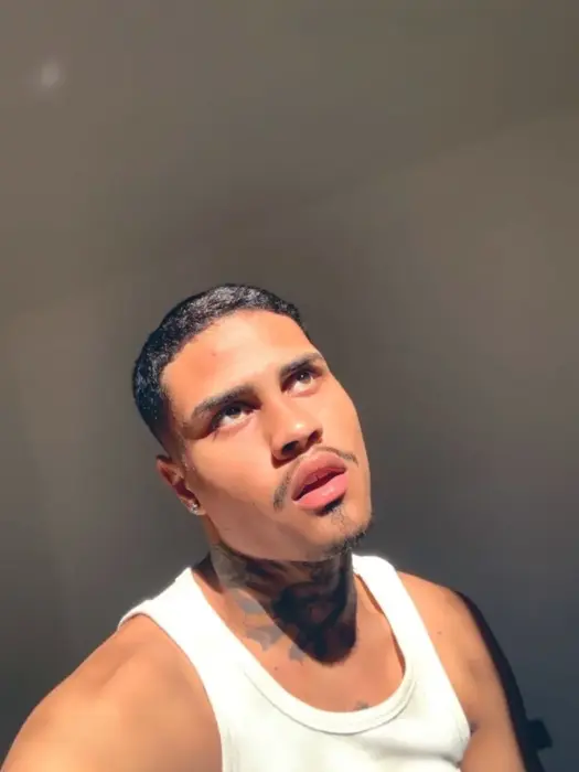 Lucas massagem nuru São Paulo Sexo oral com preservativo