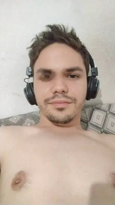VIP Rickizin Sao Paulo Masturbating
