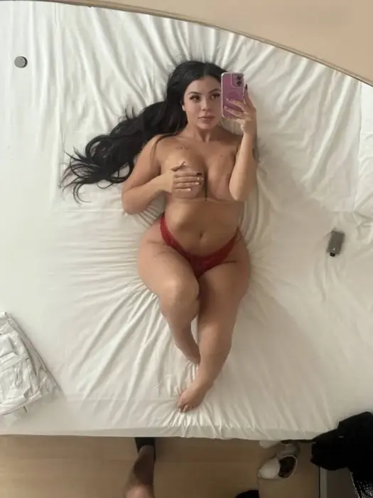 Laís Biancatti massagem nuru São Paulo Sexo vaginal com preservativo