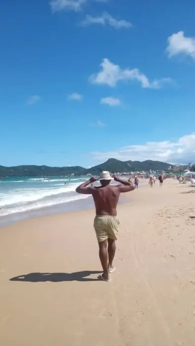 garota de programa de Saquarema Jonathan Fortunato Sexo vaginal com preservativo