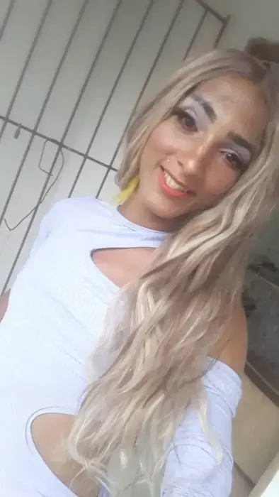 VIP Sabrina lins Serrinha He uses erotic accessories