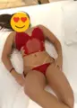 acompanhante Mirella Leal Tapurah Uso de roupas de fantasia/uniformes