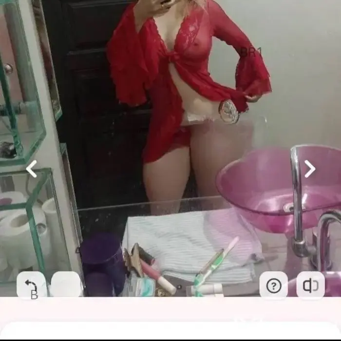 acompanhante Julia Timbó Sexo oral com preservativo
