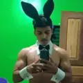 Diego Tucuma Striptease