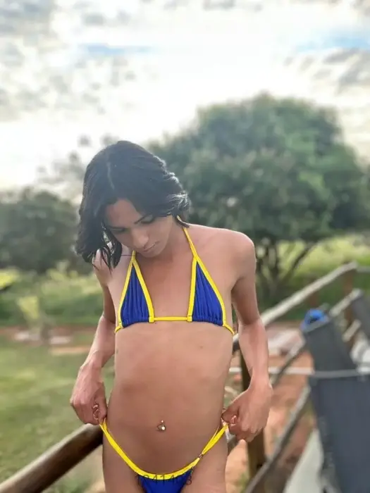 acompanhante Bri Tupã Utiliza acessórios eróticos