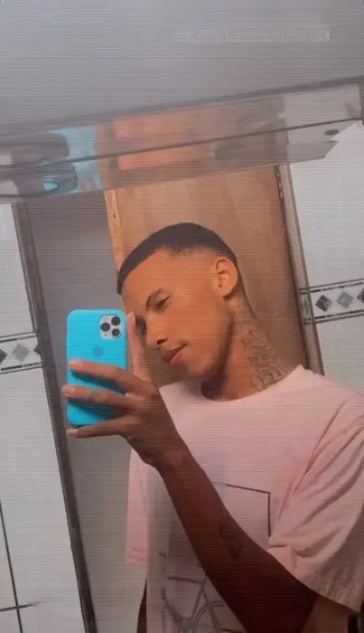 Theo Ribeiro massagem nuru Belo Horizonte Penetração com acessórios sexuais