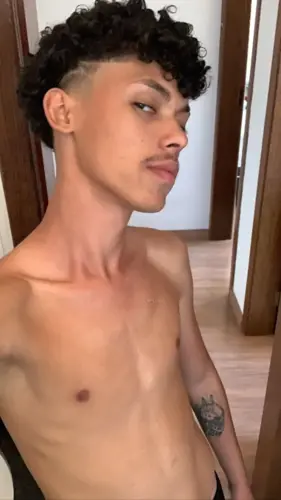 acompanhante de luxo Belo Horizonte Paco Chuva dourada
