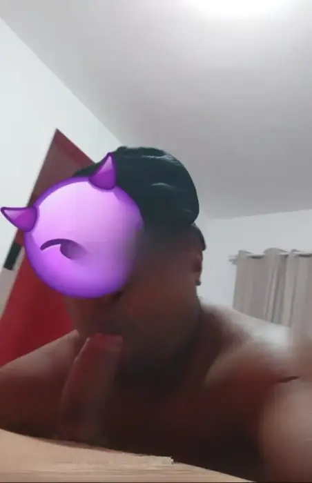 VIP Lucas Valparaiso de Goias Kiss me in the mouth