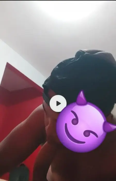 VIP Lucas Valparaiso de Goias Oral sex with condom
