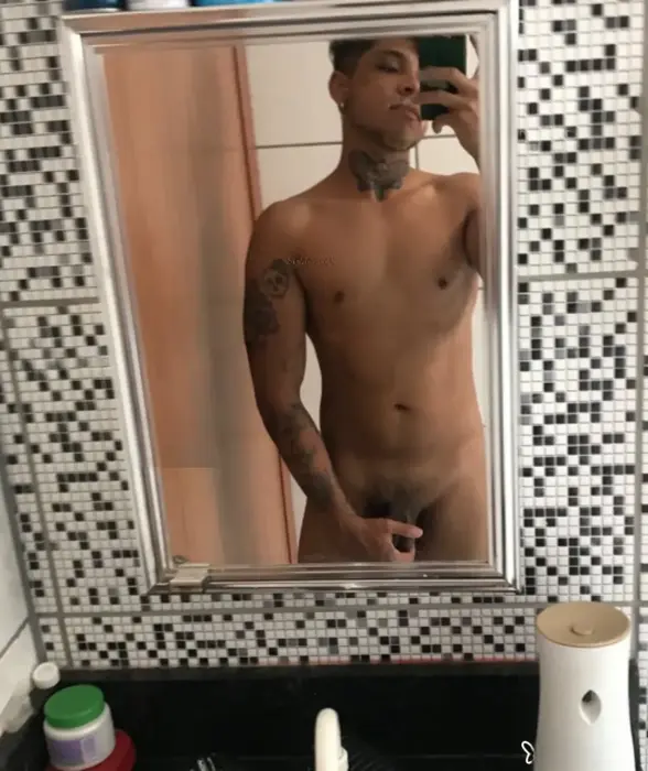 acompanhante de luxo Valparaíso de Goiás Rikoseijas Sexo oral sem preservativo