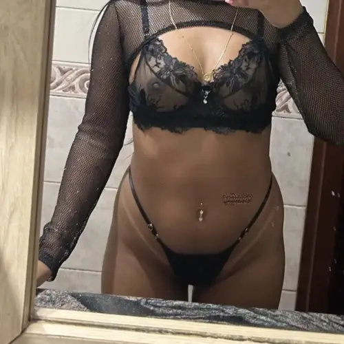 Bianca Venancio Aires Oral sex without a condom