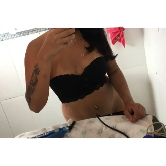 VIP Bruna Venancio Aires Golden rain