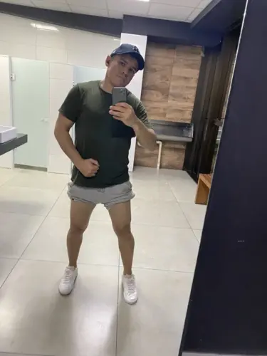 acompanhantes de Viamão Victor Sexo oral com preservativo