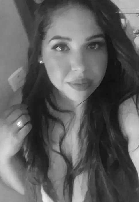VIP Louize Viamao Oral sex with condom