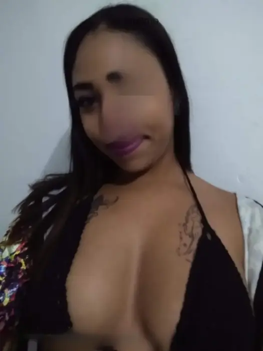 VIP Vick Silva Viamao Kiss me in the mouth