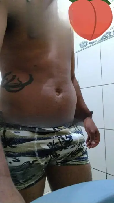 VIP Aí negro Vilhena Anal sex with condom