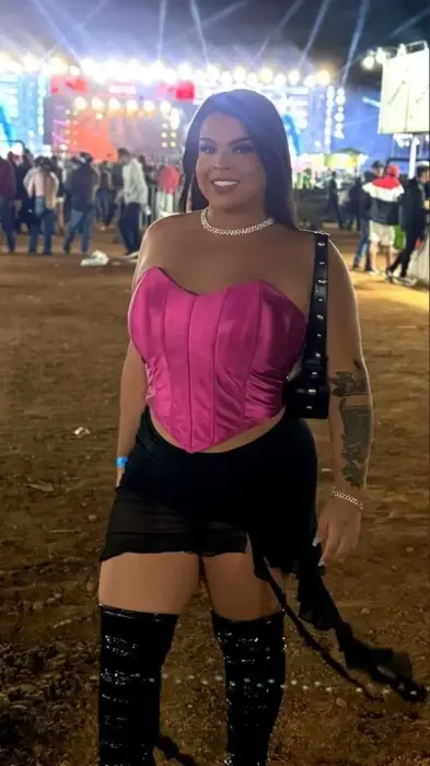 acompanhante Luana Muniz Belo Horizonte Sexo oral com preservativo