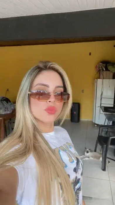 VIP Angell Xinguara Kiss me in the mouth