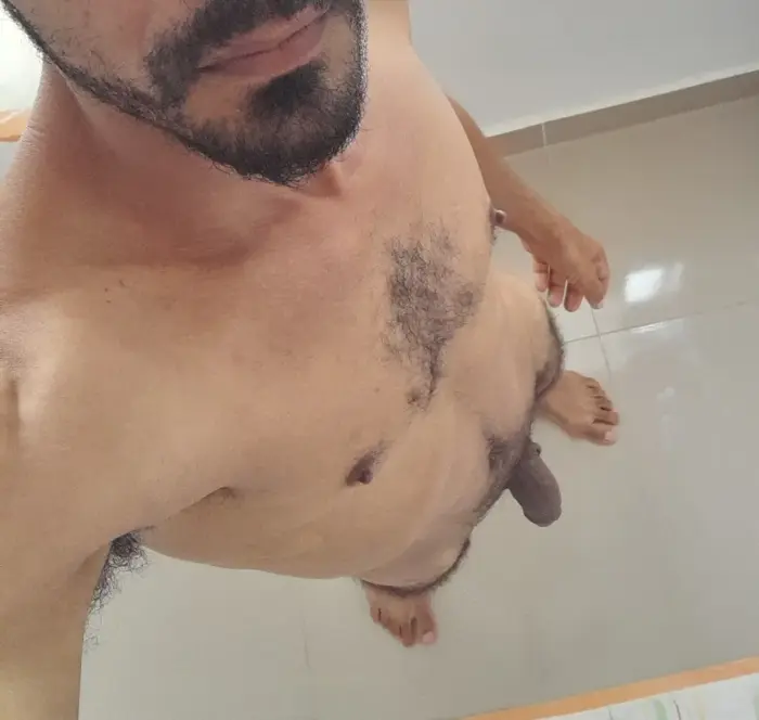 Companhia massagem nuru Brasília Uso de roupas de fantasia/uniformes