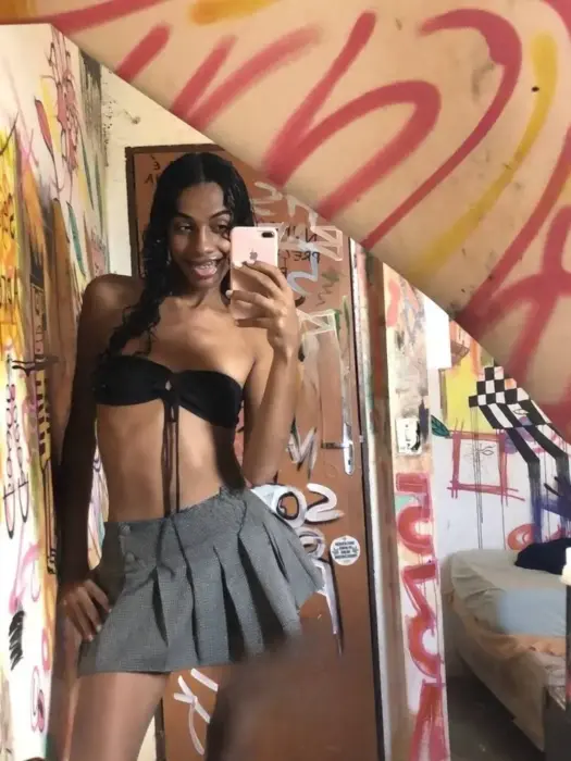 Estefany massagem nuru Brasília Sexo oral sem preservativo