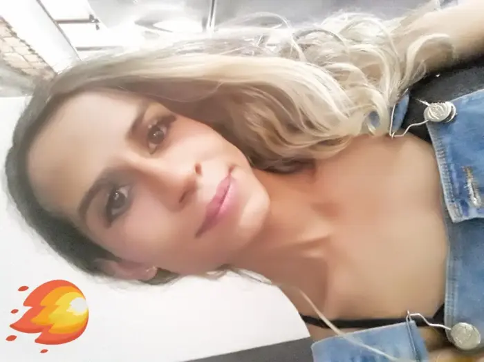 garota de programa de Brasília Carla Joziane Massagem tradicional