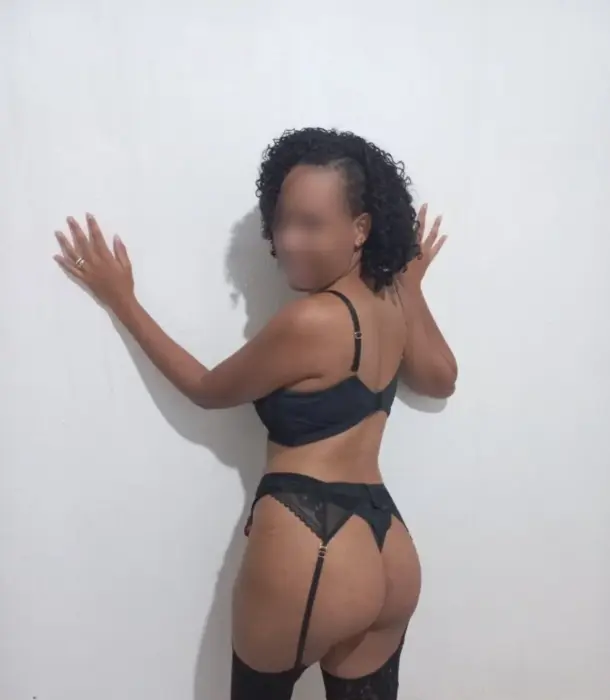 acompanhante de luxo Brasília Maiy Sexo vaginal com preservativo
